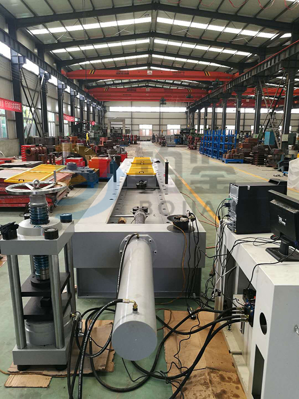 臥式拉力試驗機(jī)車間圖片 臥式拉力試驗機(jī)車間圖片